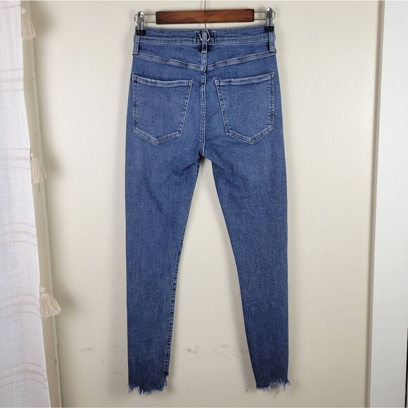 Agolde Sophie High Rise Cropped Discretion Skinny Jeans - Picture 4 of 9